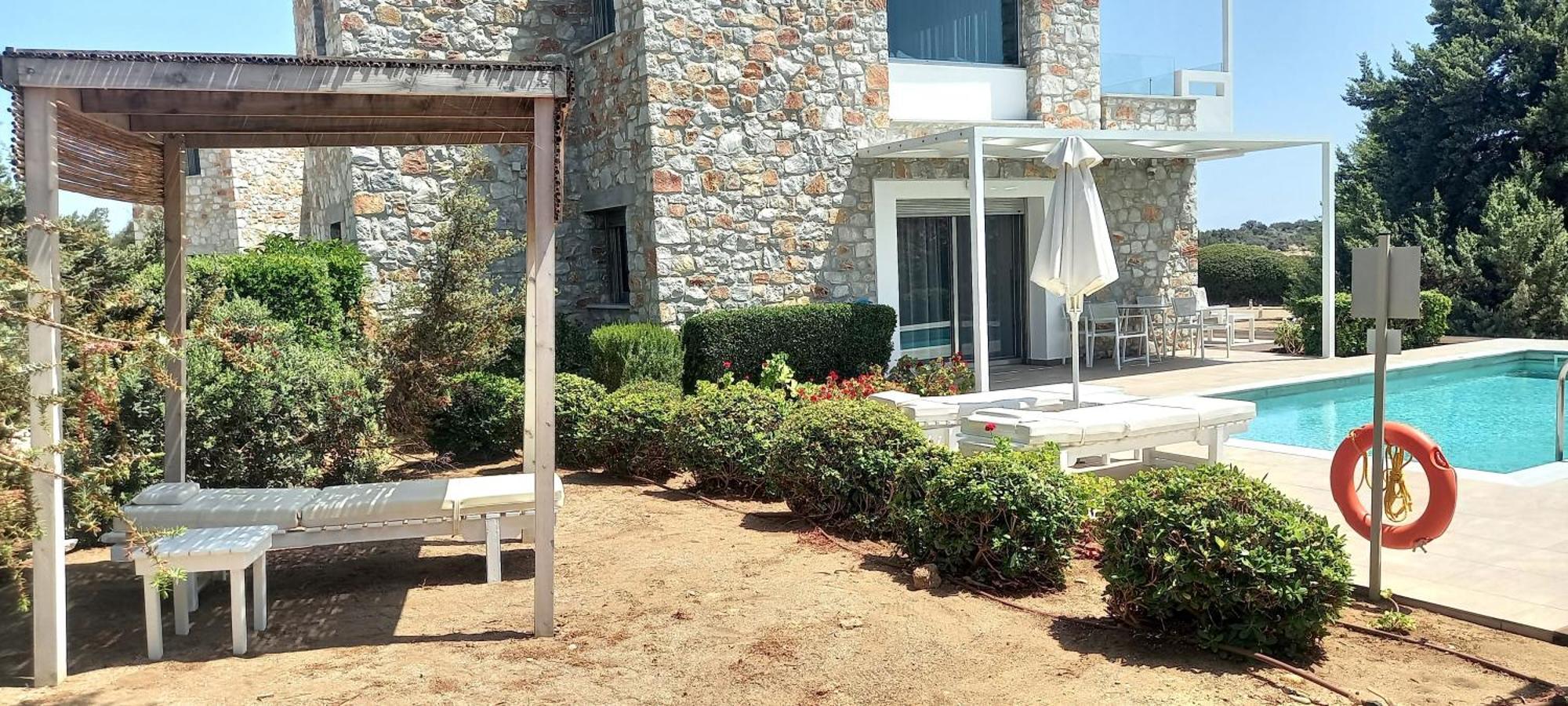 פליאוחורה Cedar Bay Beachside Villas מראה חיצוני תמונה