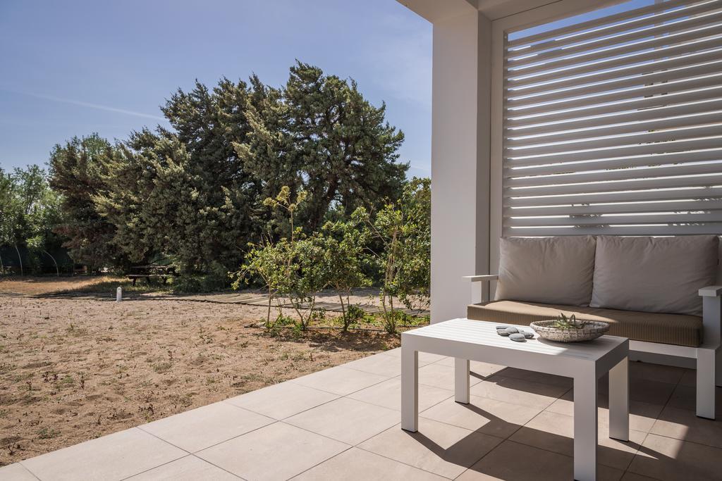 פליאוחורה Cedar Bay Beachside Villas מראה חיצוני תמונה