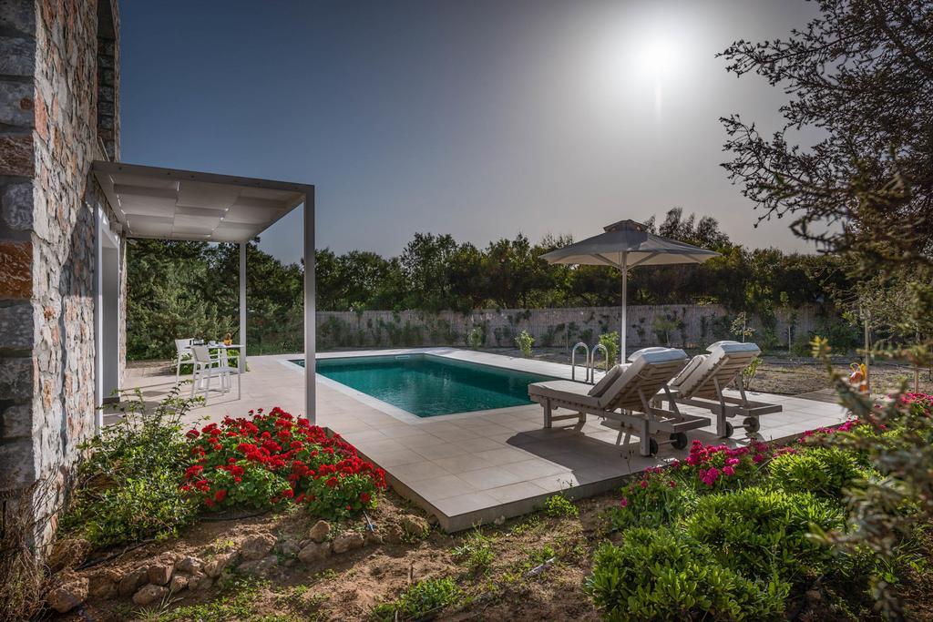 פליאוחורה Cedar Bay Beachside Villas מראה חיצוני תמונה