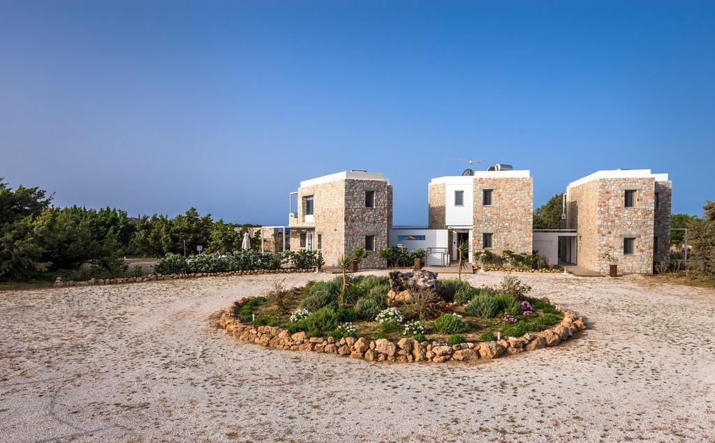 פליאוחורה Cedar Bay Beachside Villas מראה חיצוני תמונה