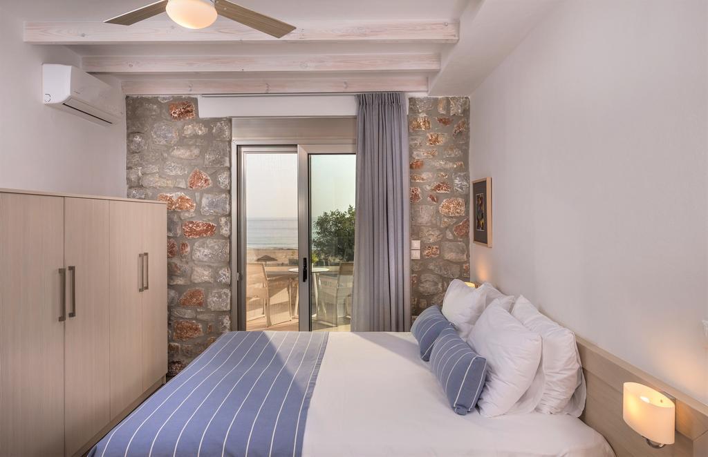 פליאוחורה Cedar Bay Beachside Villas מראה חיצוני תמונה