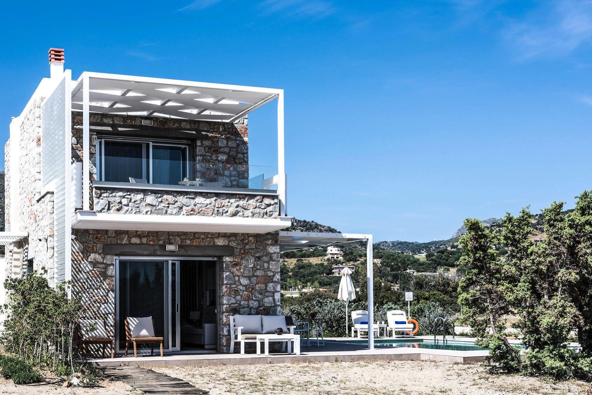 פליאוחורה Cedar Bay Beachside Villas מראה חיצוני תמונה